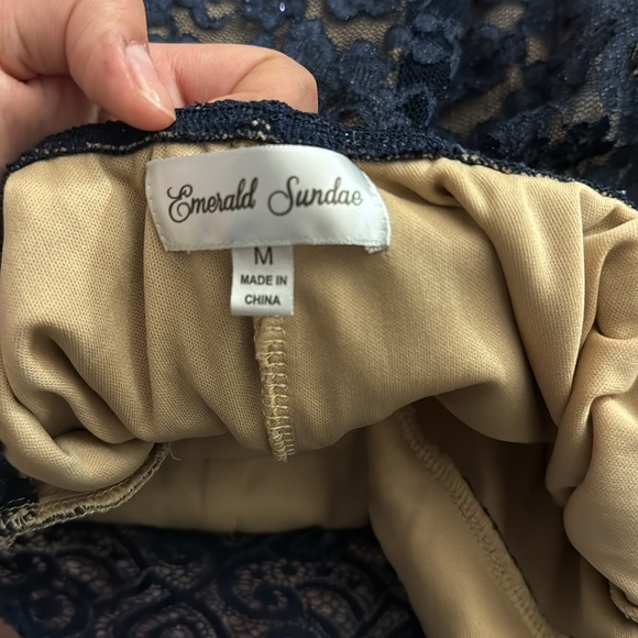 Selling  a EMERALD SUNDAE Womens Navy Glitter Floral dress. Worn only once - Picture 3 of 3